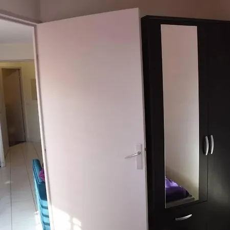 Les Goelettes - En Rdc Avec Acces Direct A La Appartement